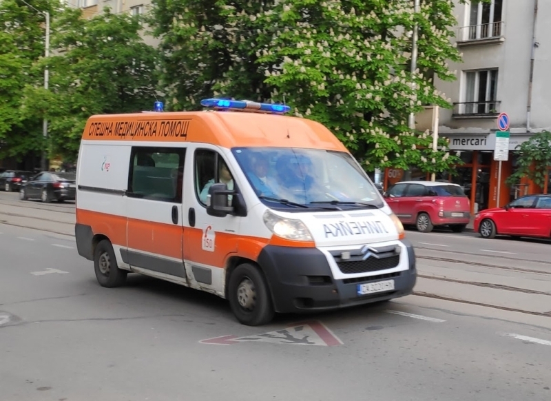 5 годишно момче е блъснато от лек автомобил в Хасково съобщиха от