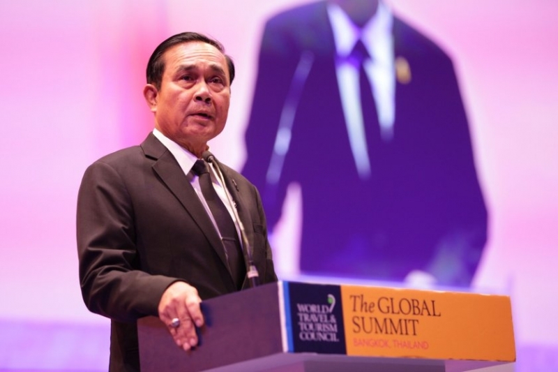 Конституционният съд на Тайланд отстрани министър председателя Прают Чан Оча от официални