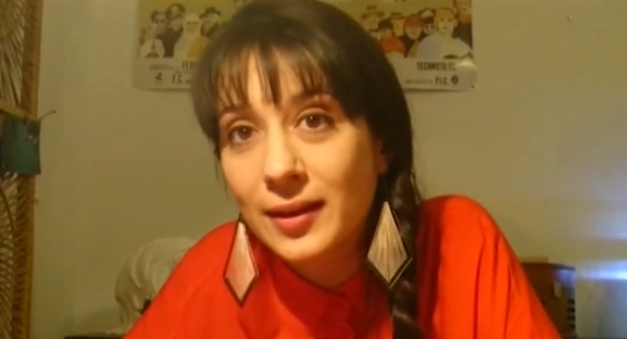 Театрална трупа се зарази с коронавирус и го преболедува успешно