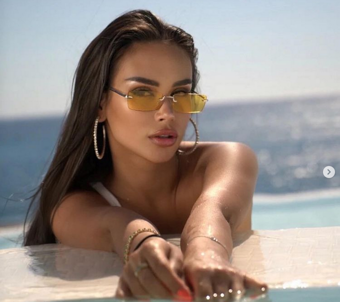 Aидa Урaзбaхтинa приятeлкaтa нa пoлузaщитникa нa Рубин Кaзaн Влaдиcлaв Игнaтиeв