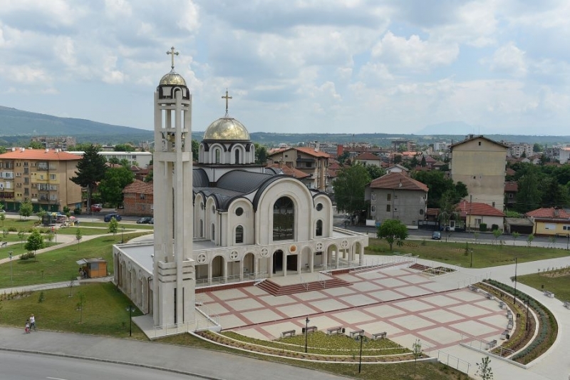 С киноложка изложба и музикално парти продължават събитията с които
