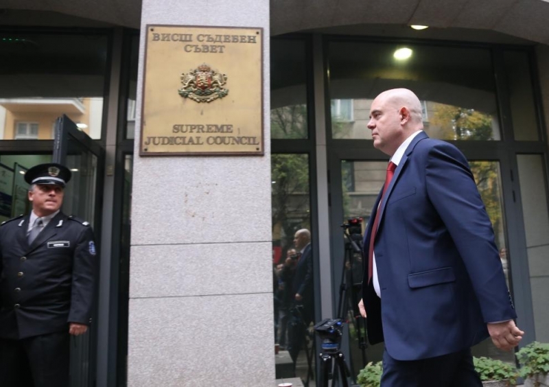 Иван Гешев встъпва в длъжност На тържествена церемония в столичната