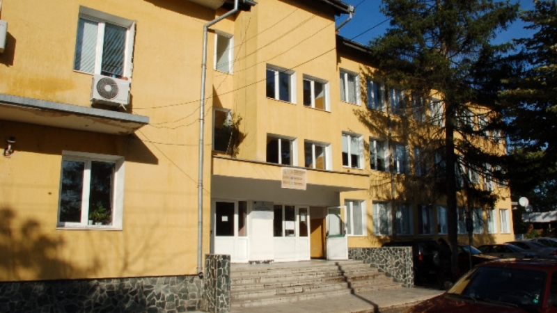 Ремонтират централната улица в монтанското село Якимово с пари от Европа Реконструкцията е на