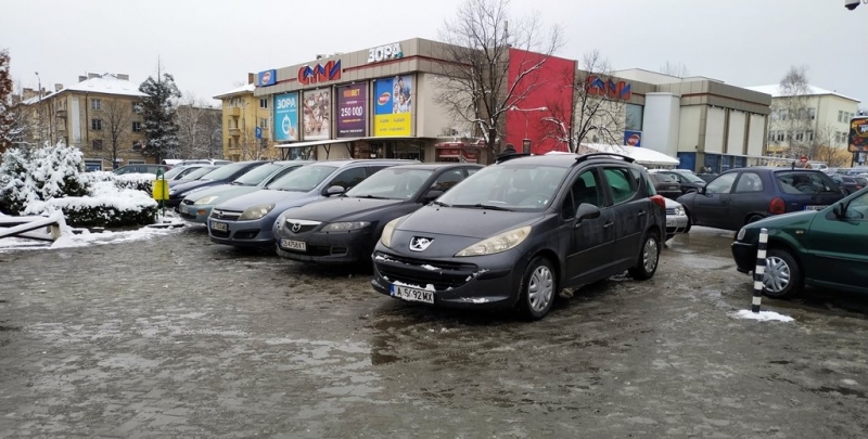 Врачани станаха свидетели на поредното нагло паркиране в града За