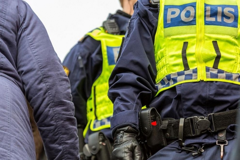 Шведската полиция разпръсна днес в Стокхолм демонстрации на екоактивисти от
