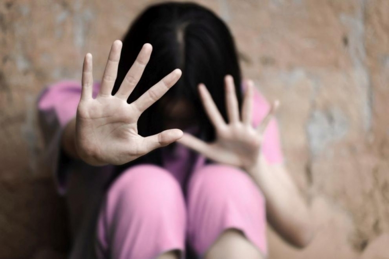 Обвиниха 65-годишен мъж, блудствал с 13-годишно момиче в Кюстендилско