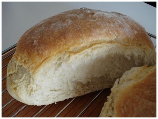 Статистиката е категорична потреблението на хляб особено на традиционния български