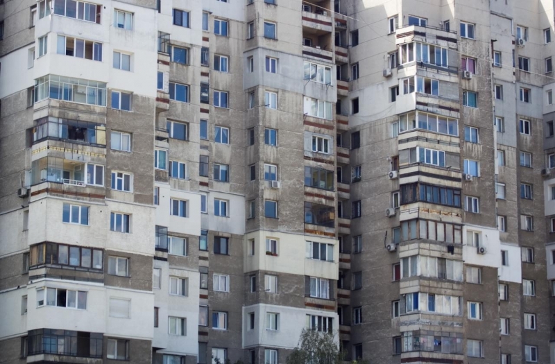 Панелките поскъпват колкото и новите жилища Тенденцията на пазара е