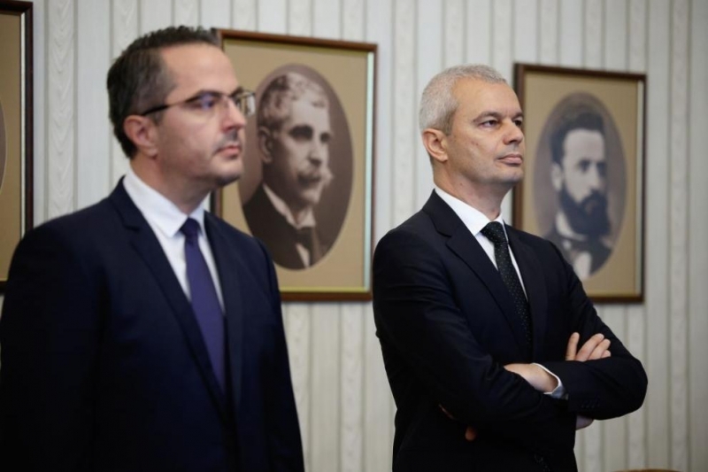 Парламентарната група на Възраждане няма да подкрепи проектокабинета предложен от