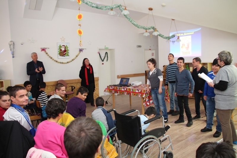 Коледно тържество се проведе в ЦНСТ № 2 в Мездра