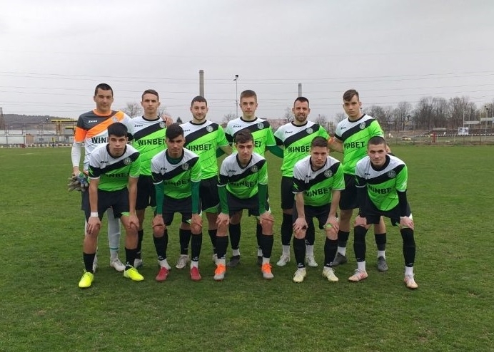Дублиращият отбор на Ботев изпусна Локомотив Дряново и мачът от