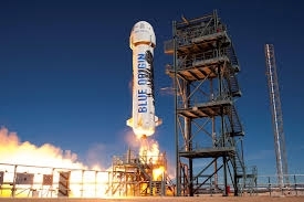 Компанията Blue Origin на милиардера Джеф Безос ще изпрати днес