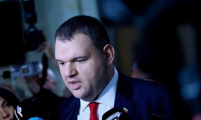 Остро осъждаме бруталното масово убийство на десетки невинни цивилни при