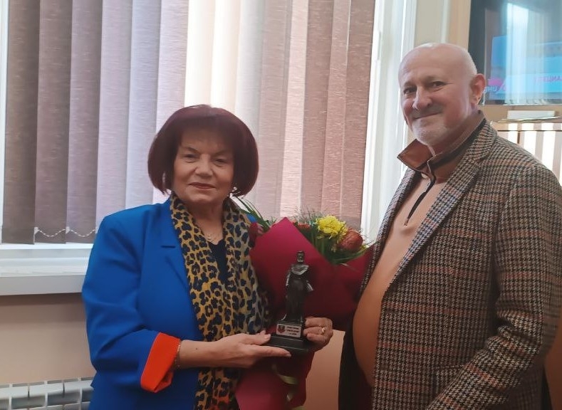 Председателят на синдиката на българските учители д ик н Янка Такева бе