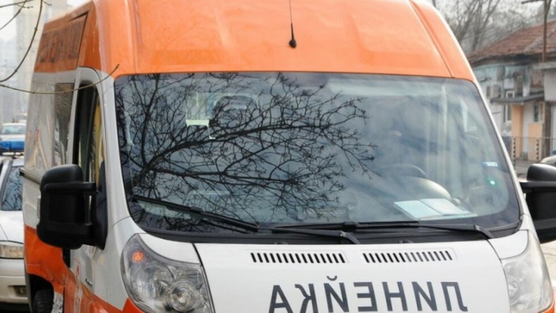 11 души се оказаха в болница след хранително натравяне на сватба в Сливенско