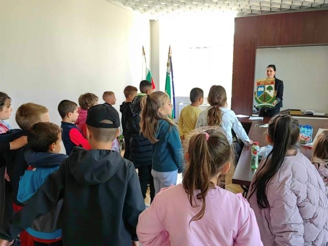 Община Мизия отбеляза Деня на Европа с Ден на ученическото самоуправление /снимки/