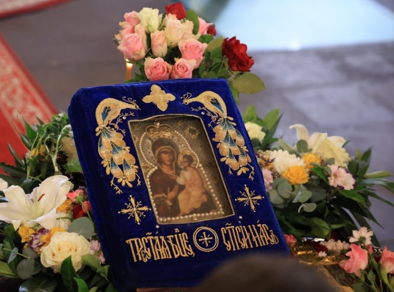 Врачанска епархия посреща Хавайската чудотворна мироточива икона на Пресвета Богородица