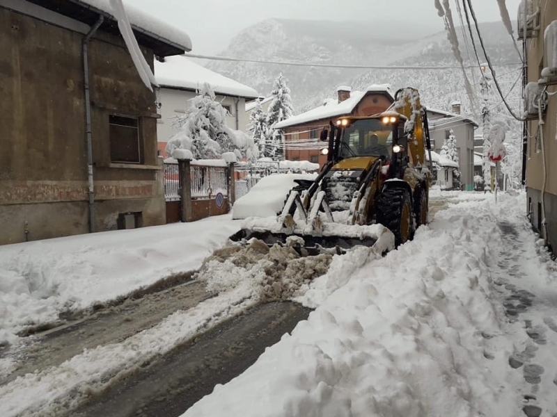 Общинското предприятие БКС има готовност за дейности по снегопочистване и