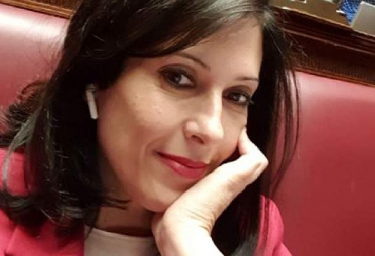 Италианската депутатка Мара Лапия от Движение Пет звезди е била