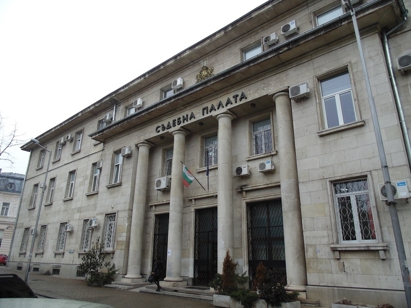 По обвинителен акт на окръжната прокуратура във Враца е постановена