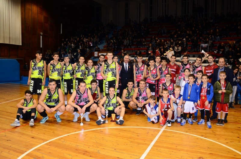 Югът победи Севера с 51 35 точки в 12 то издание