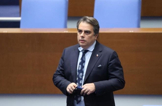 Трябва много сериозна поправка в разходната част на бюджета каза