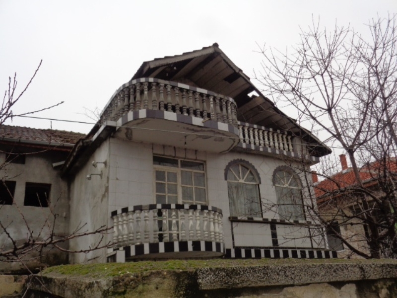 Частен съдебен изпълнител обяви за публична продан къща във Видин