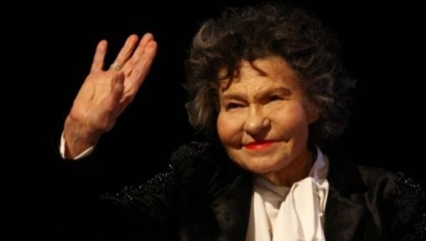 Днес казваме последно сбогом на великата българска актриса Стоянка Мутафова
