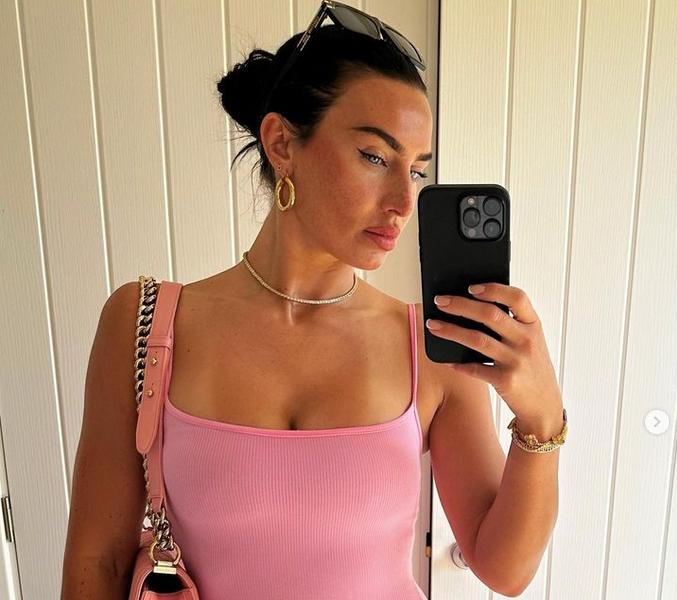 Ани Килнър е модел и инфлуенсър Красавицата се занимава и активно