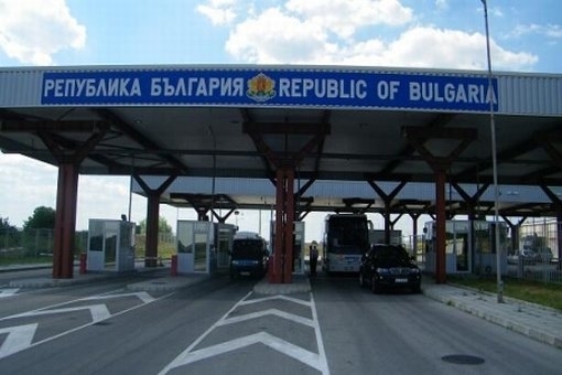 Натоварен е трафикът на ГКПП Лесово