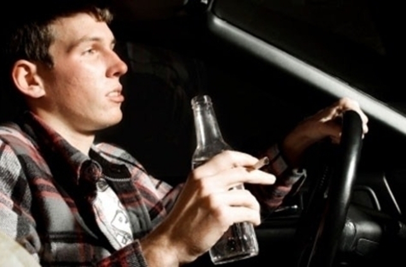 Пиян до козирката мъж бе заловен зад волана във Видин