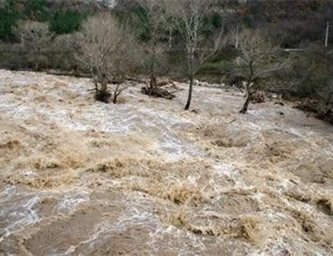 Преливат реките в Хърватия на места е обявено извънредно положение
