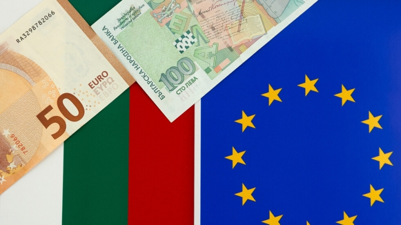 Зелената светлина за България в еврозоната - във фокуса на световните медии