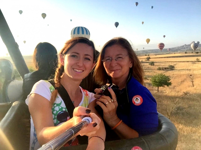 Фондация Глухи без граници България е неправителствена организация в