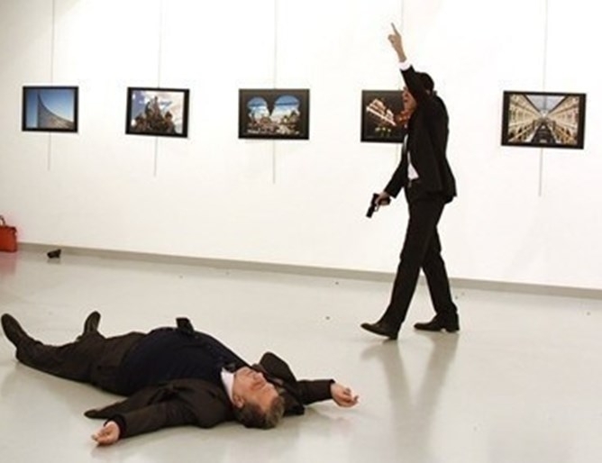 Турската прокуратура внесе днес в съда обвинителния акт по делото