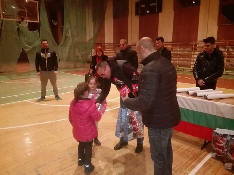 За шеста поредна година ВМРО Враца организира благотворителен Коледен турнир