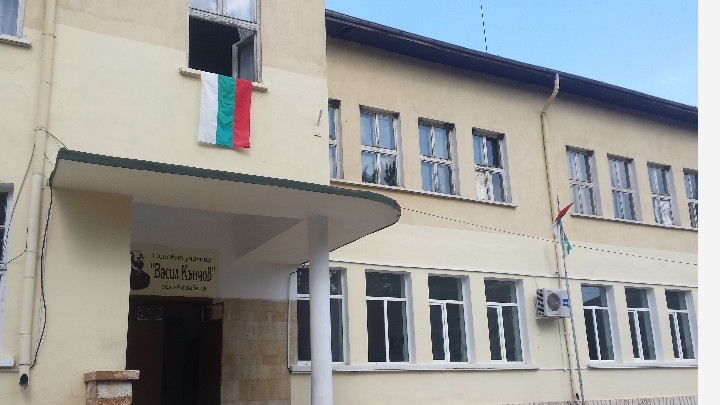 На септемврийското заседание на общинския съвет в Мездра ще разгледа