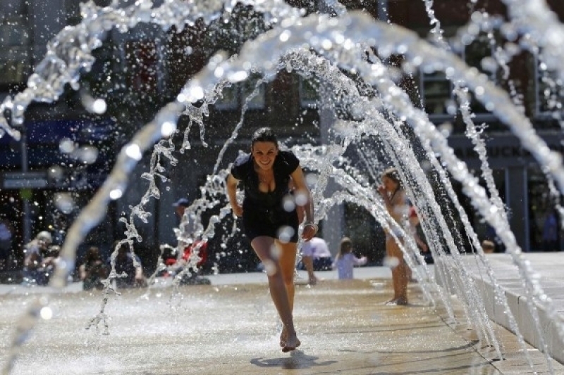 Максималните температури в поголямата част на страната ще бъдат над