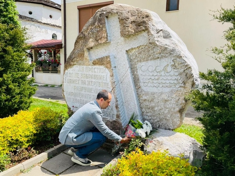 Инцидентът е причинен преди 56 години от скъсване на стената