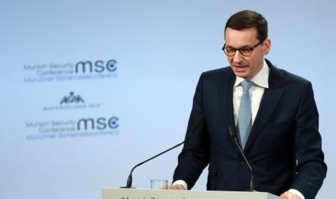 Полският министър председател Матеуш Моравецки заяви че диалогът с Израел за