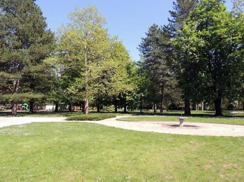 Община Вършец отвори парковете си за разходки съобщи кметът Иван Лазаров