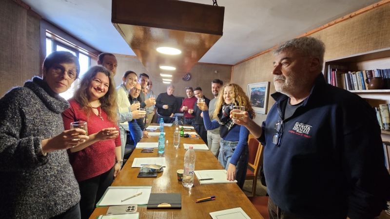 Днес в Драматично куклен театър – Враца официално започна работа