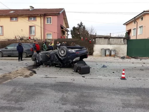 Шофьорът който помете две коли в Калековец е бил с