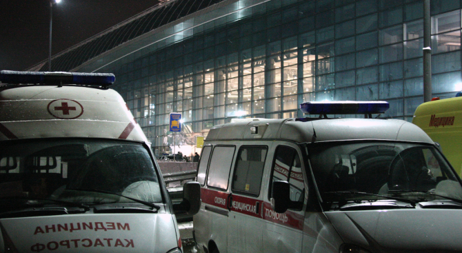 Шофьорът на автобуса който се вряза вчера във входа на