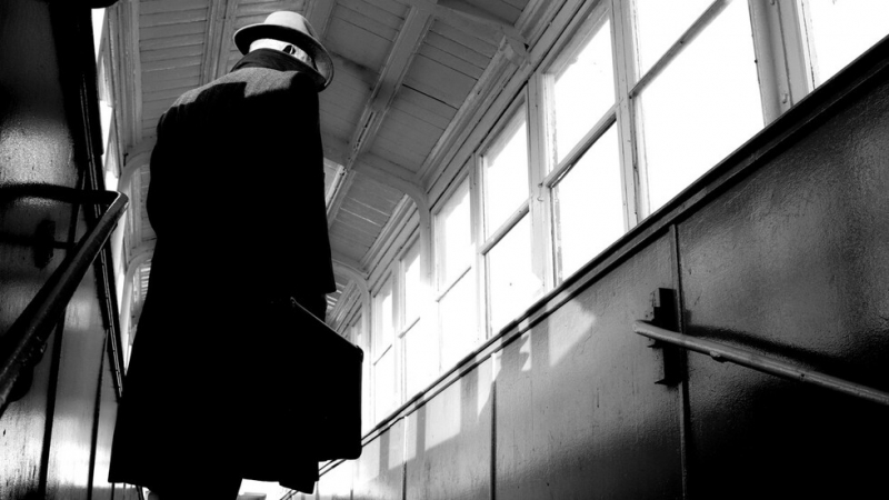 Шестима отиват на съд за образуване и ръководене на група