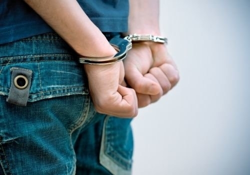 След пиянски запой в заведение в центъра на Георги Дамяново