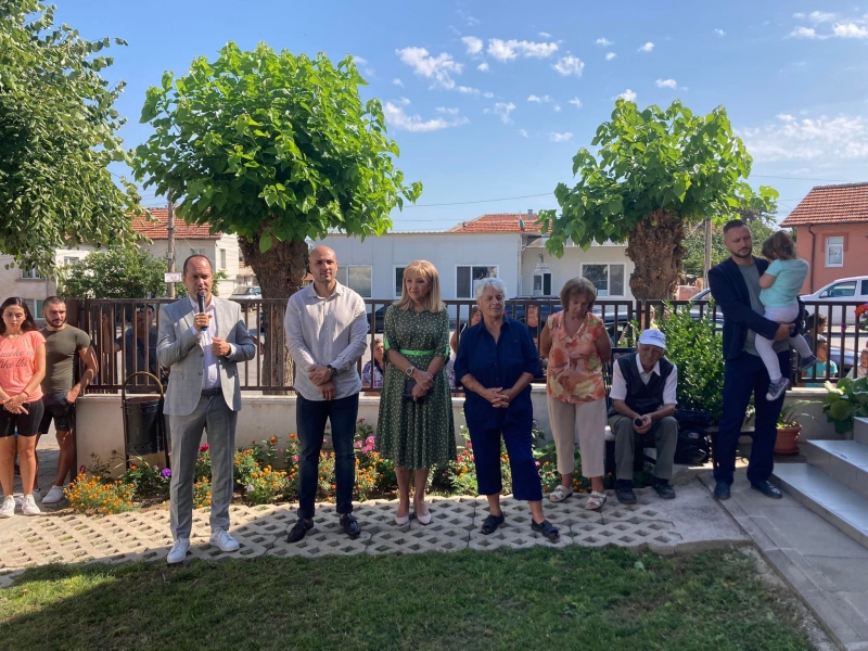 В деня когато православната църква чества Рождество на Пресвета Богородица