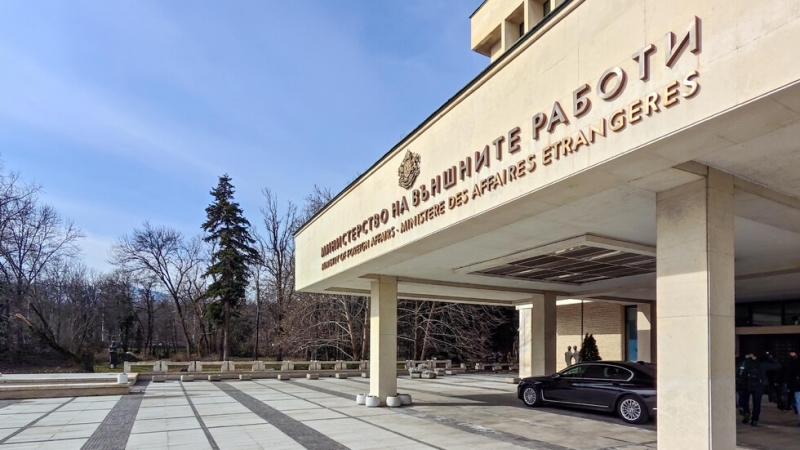 МВнР предупреди българите за опасност от нови наводнения между Тибет и Непал