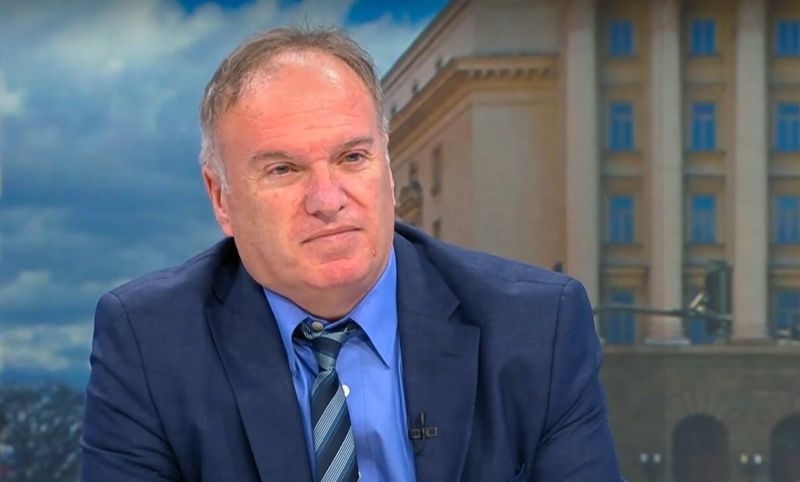 Владимир Чуков: Избраният за нов лидер на Иран Моджтаба Хаменей вероятно ще е следващата мишена