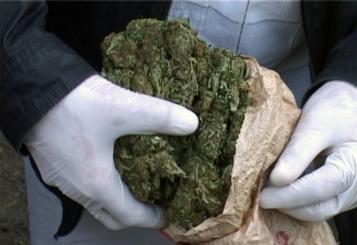 Монтанчанин обвини в съда ченге че е подхвърлило дрога в